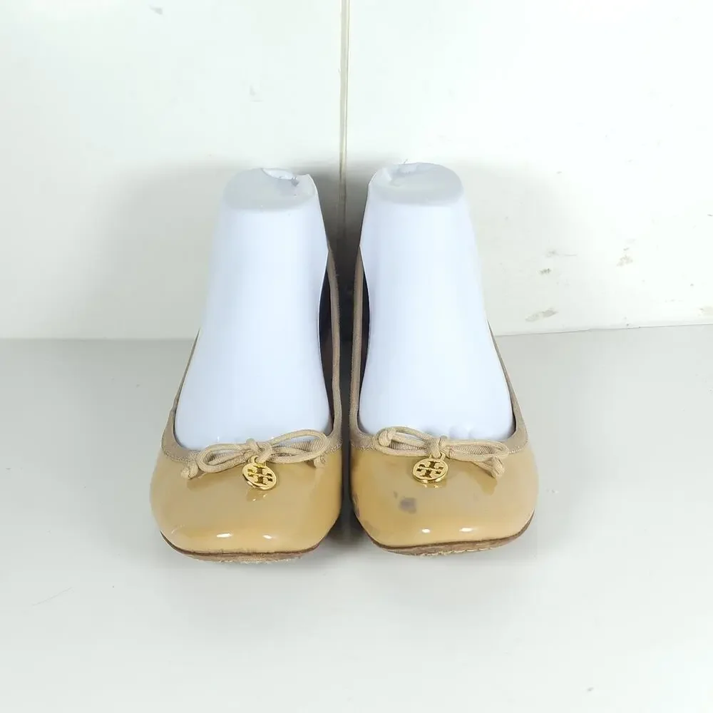 TORY BURCH Chelsea Women's US9M Nude Patent Leather Bow Charm Pumps Heels Shoes